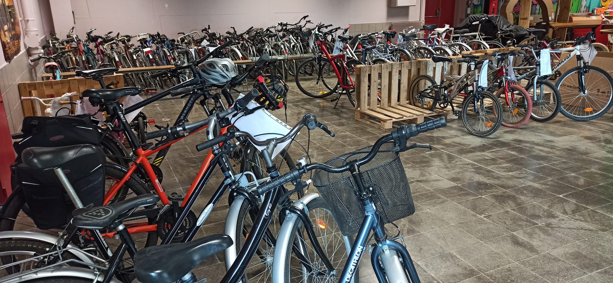 Acquisition de vélos et don